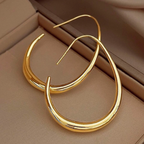 U-shaped Hoop Earrings Gold