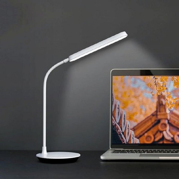 REMAX 360° Flexible LED Desk Lamp RT-E325